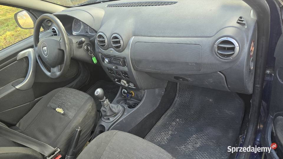 Dacia Duster Dacia Duster 4x4 2010 Benzyna Hak granatowy Dacia Dębe Wielkie