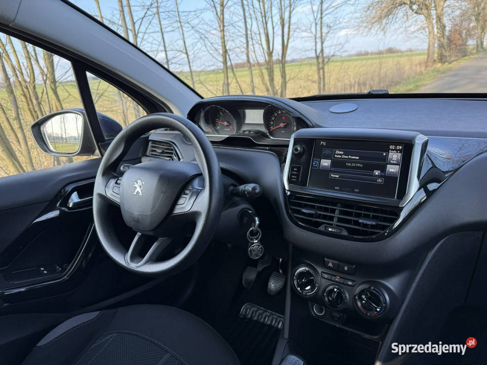 Peugeot 208 14 HDI 68 110 4cylindry facelift LED ASR (kontrola trakcji) Ocice