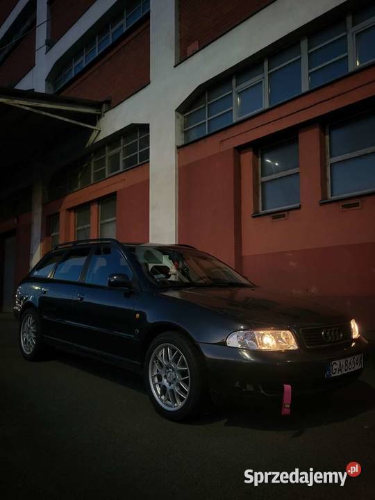 Oddam w ręce moją Audiczke nieuszkodzony Gdynia