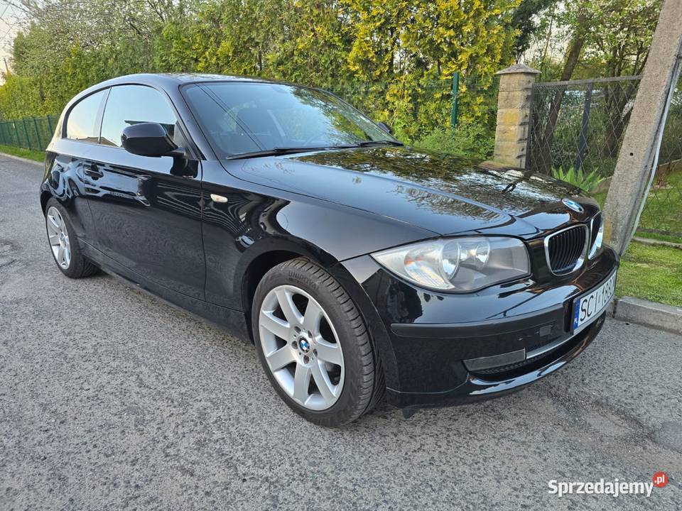 Bmw 116i 20benzyna niski przebieg czarny BMW Zebrzydowice