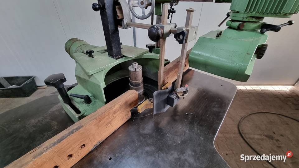 Frezarka dolnowrzecionowa LUREM T50 pomorskie sprzedam