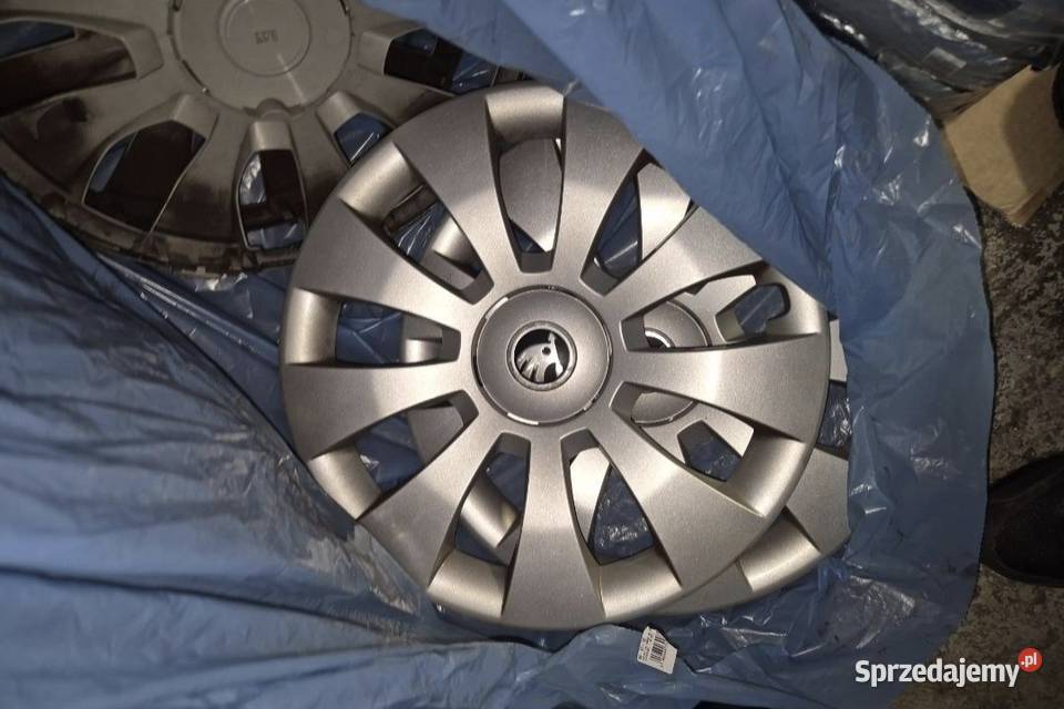 Kołpaki skoda superb III felgi 16 z oponami Poznań