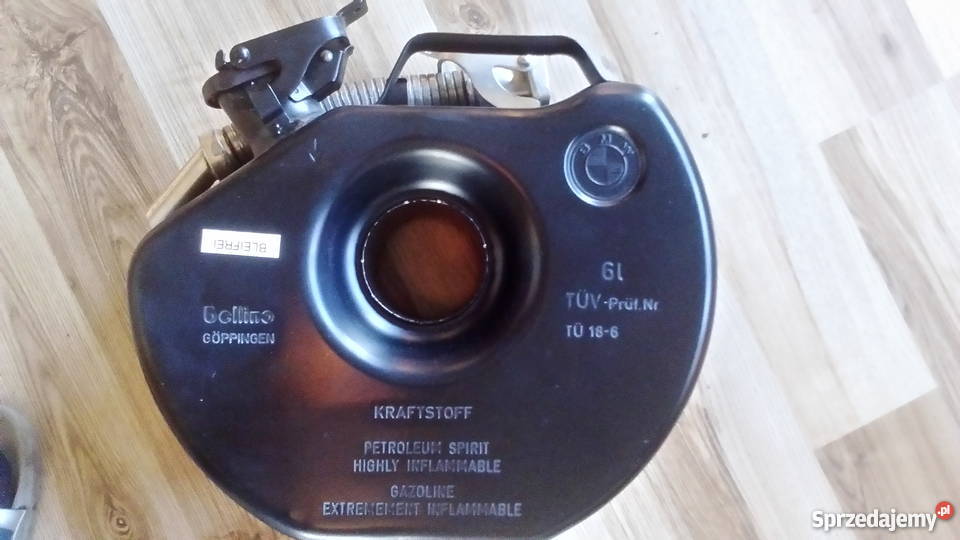 Kanister Bmw 6L RARYTAS Wyposażenie wnętrza