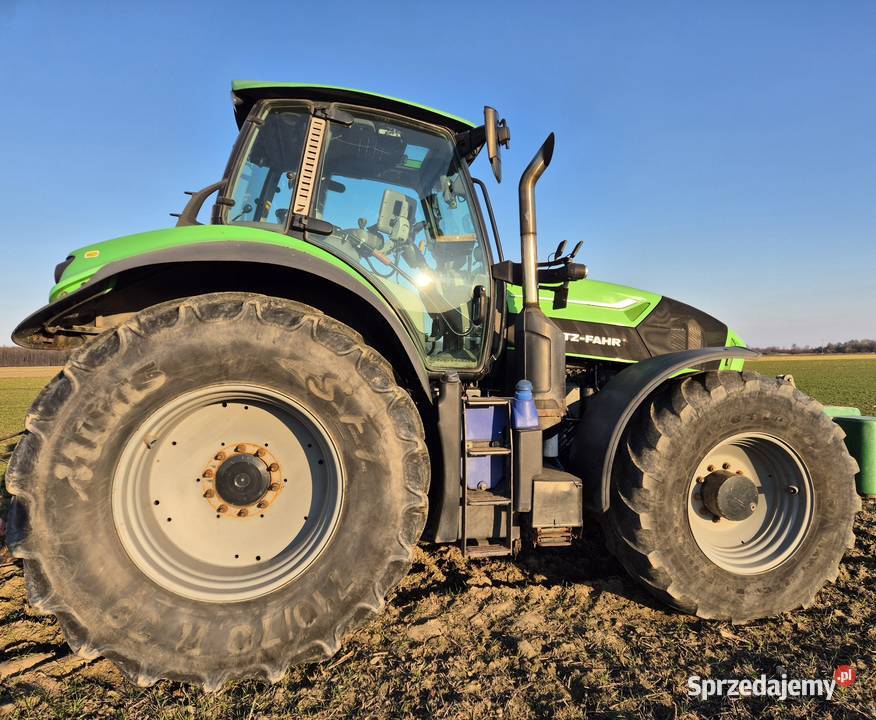 Deutz Fahr Agrotron TTV7250 TUZ ciągnik z Dziwie