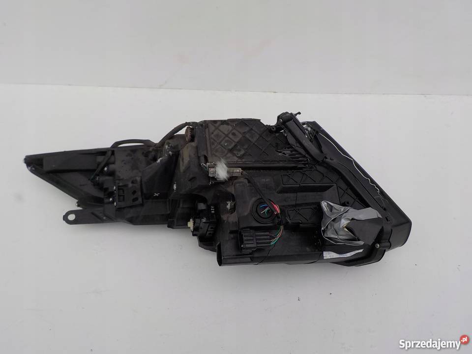 LAMPA PRAWY PRZÓD USZKODZONA NISSAN GTR GTR LIFT Nowy Tomyśl