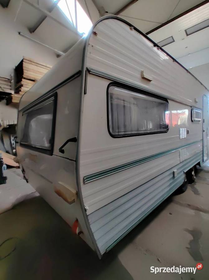 PRZYCZEPA KEMPINGOWA FEND BUDOWAMAGAZYNOGRÓD Szamocin