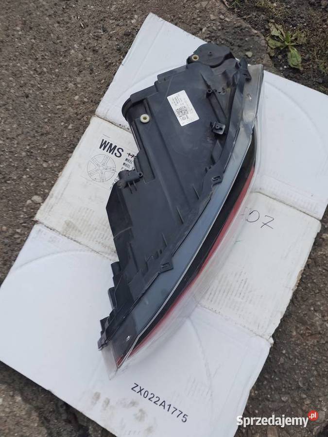 LAMPA PRZEDNIA LEWA VW POLO 2G GTI FULL LED Międzychód