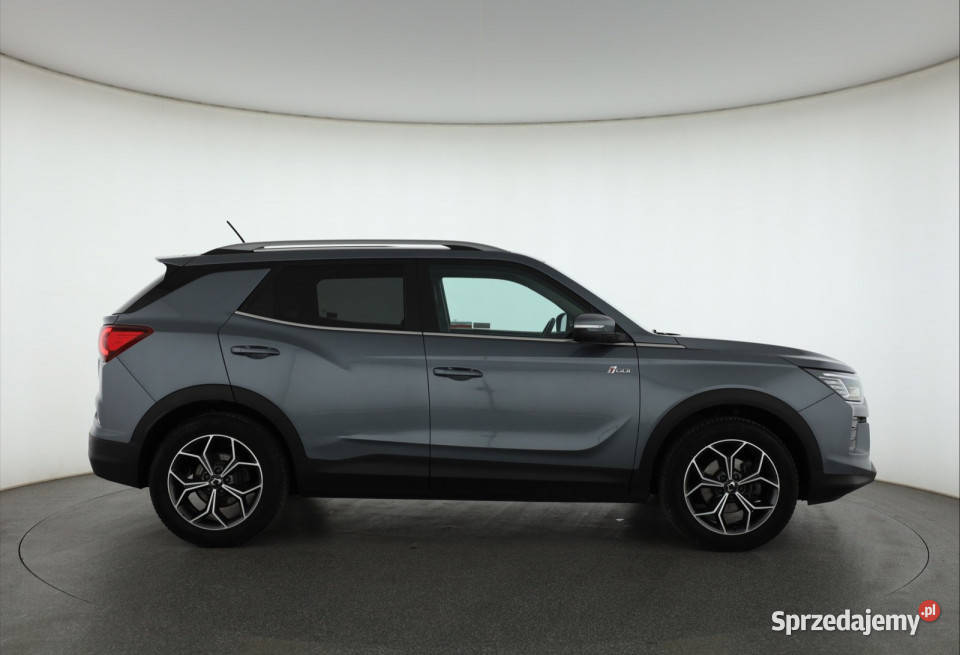 SsangYong Korando 15 TGDI czujnik parkowania