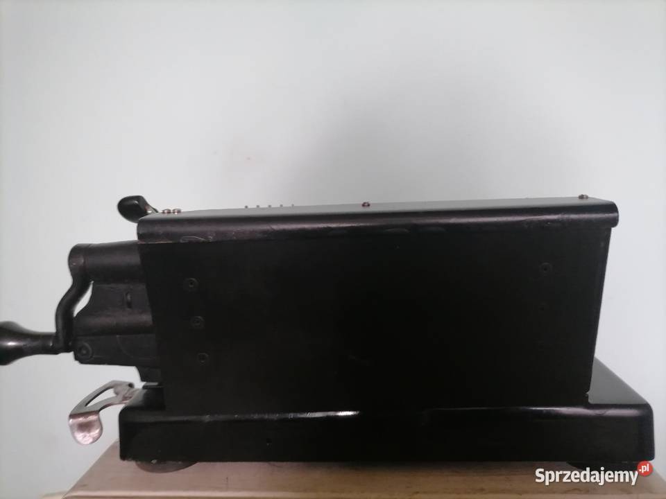 Stara maszyna do liczenia z lat 50 tych sprzedam