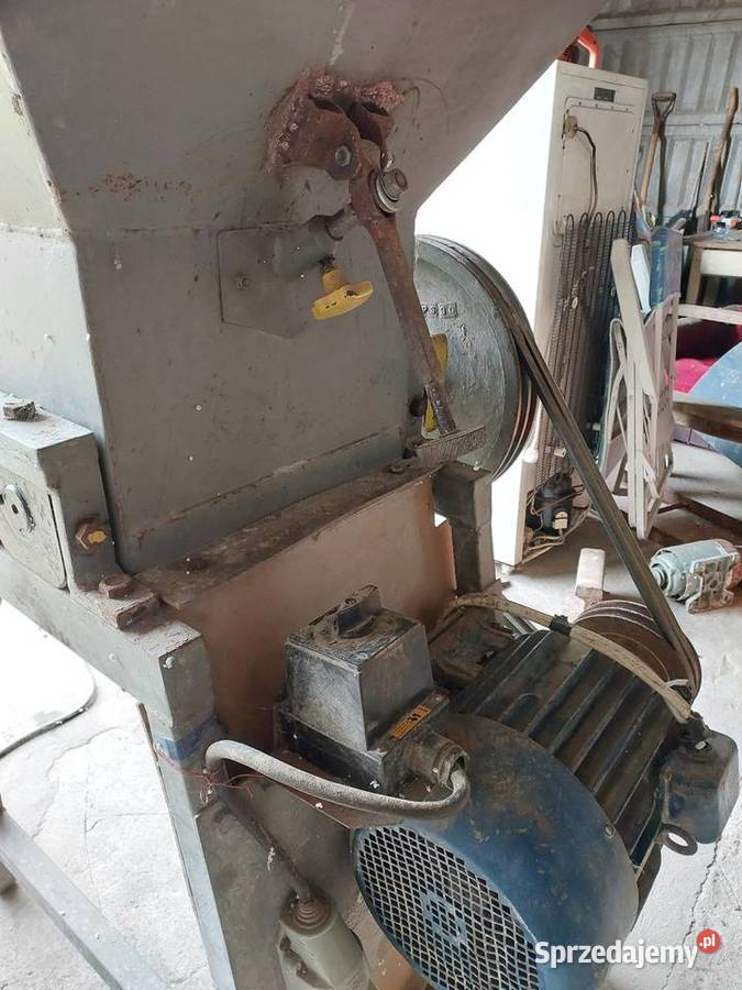 Gniotownik śrutownik walcowy