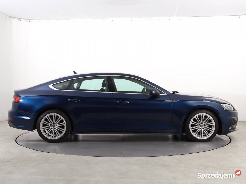 Audi A5 20 TFSI niebieski Katowice