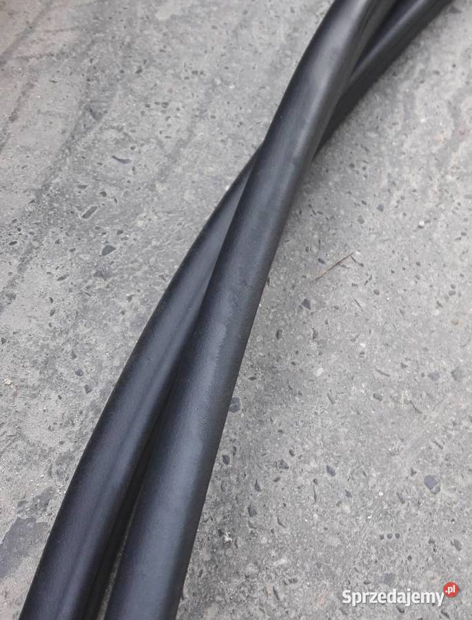 Uszczelka lewa karoseryjna drzwi Corolla E12 Wyposażenie wnętrza Łódź sprzedam