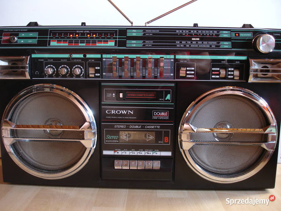 Radiomagnetofon CROWN SZ5100