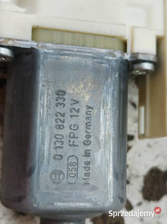 MECHANIZM SZYBY LEWY TYŁ 5D HB 827010001R sprzedam