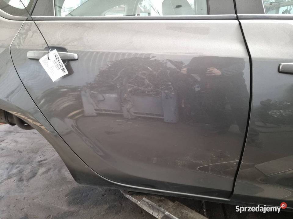DRZWI PRAWE TYŁ OPEL ASTRA J Z10A Lipno sprzedam