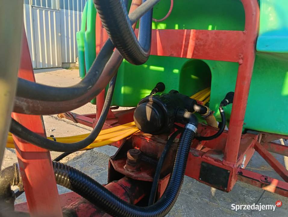 Opryskiwacz ciągany Krukowiak Apollo Krukowiak Zaczepiane