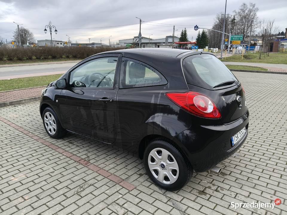 wyposażenie 68KM sprzedam