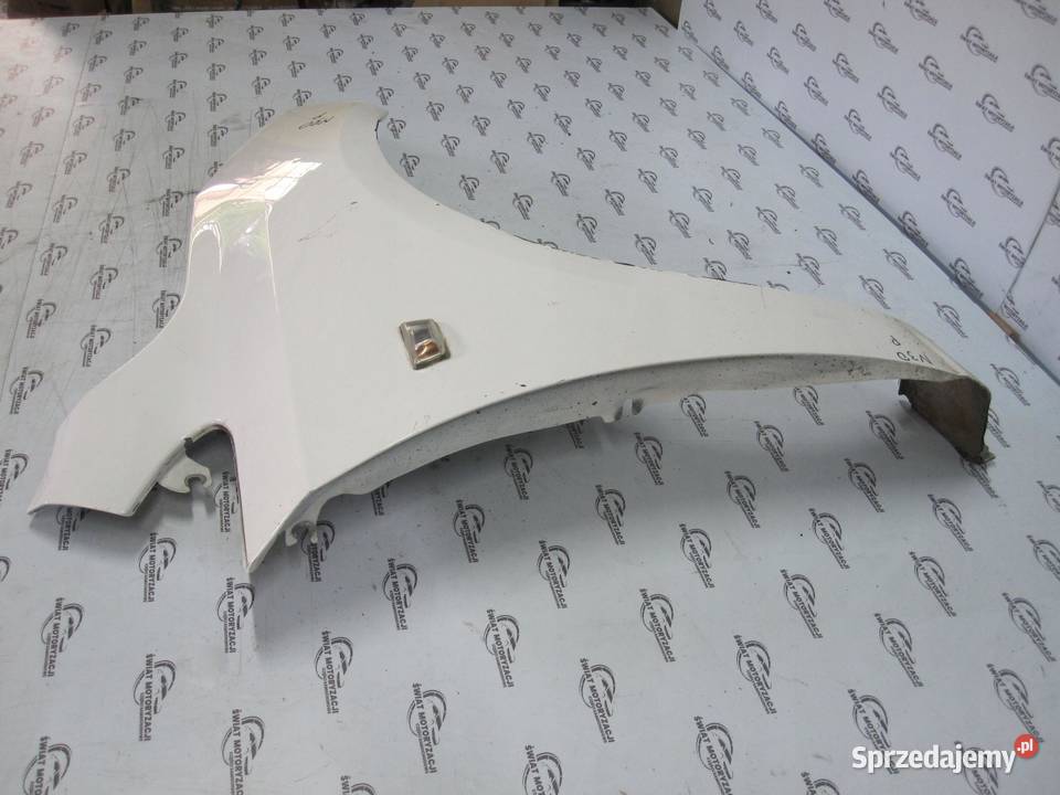 OPEL CORSA E 17r błotnik prawy przód świętokrzyskie