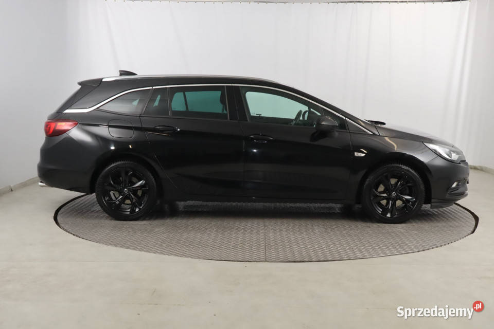 Opel Astra 16 T Zabrze