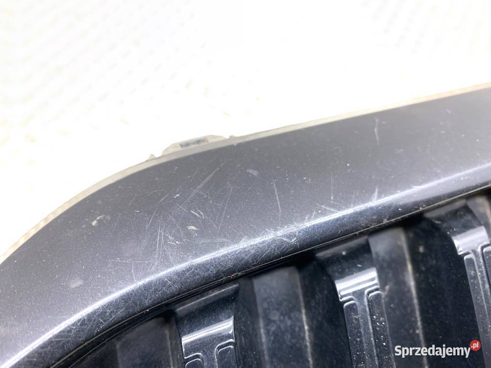 ATRAPA GRILL SKODA SUPERB III 3V0853653G Kombi podkarpackie