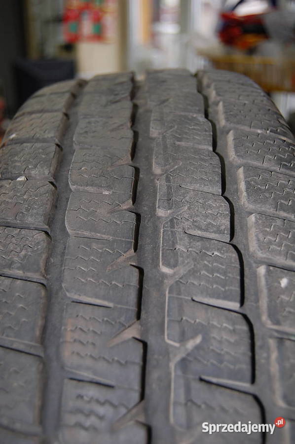 opony zimowe Matador Sibir Snow Van 20565R16C 65 Trąbki