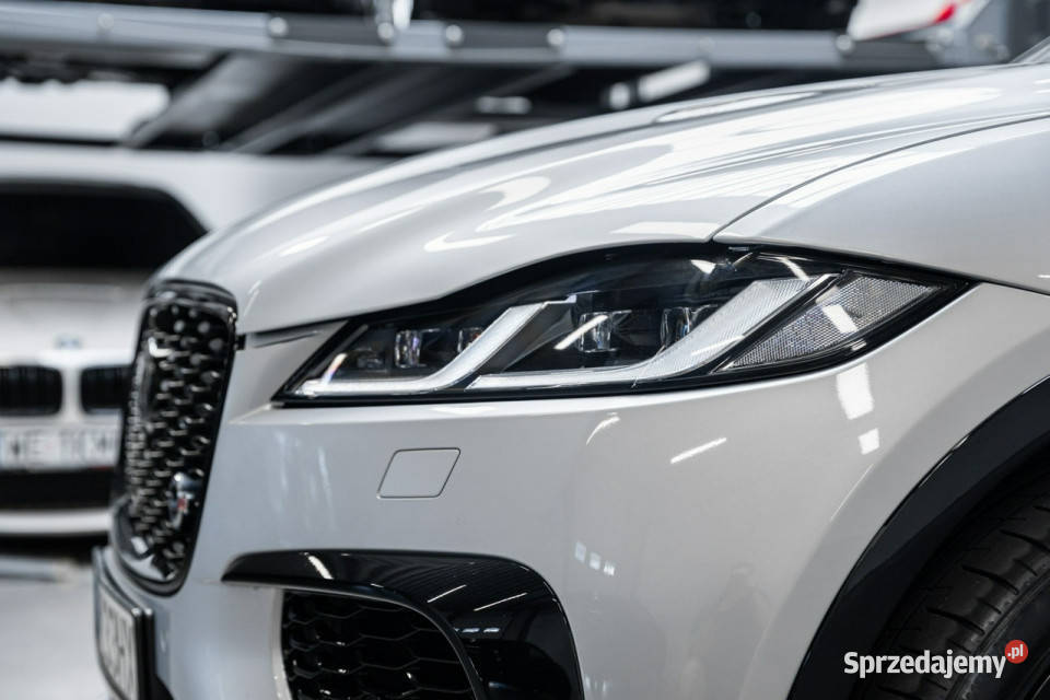 Jaguar FPACE SVR 50 V8 Supercharged 550 SUV