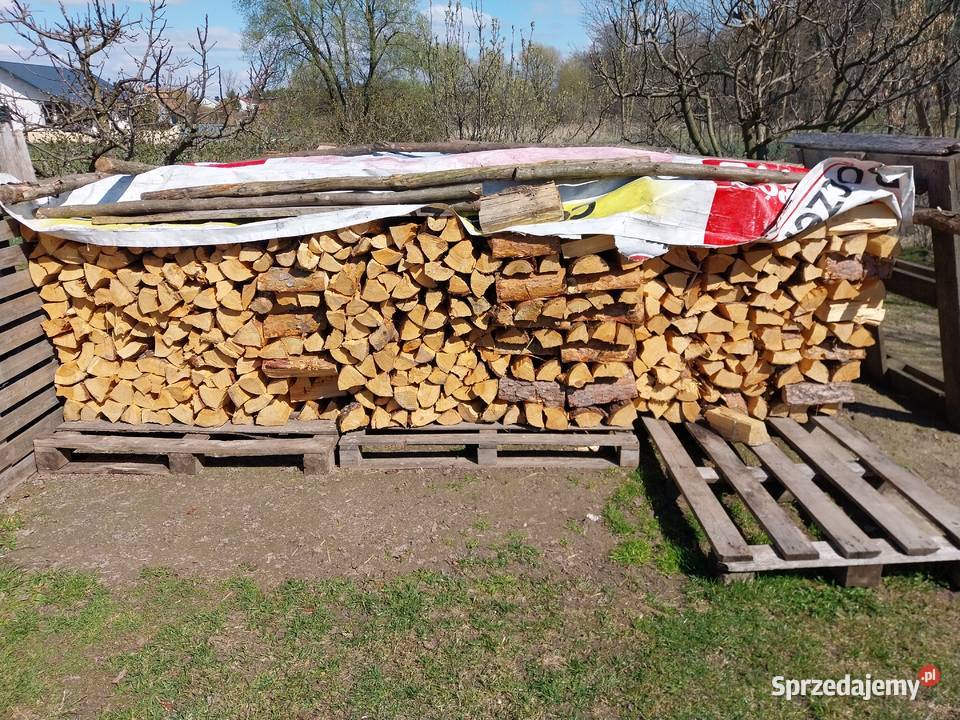 suche drewno opałowe sezonowane
