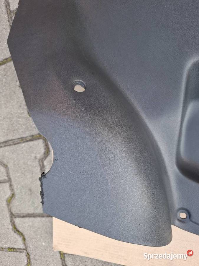 Boczki tyl tylne oslony nadkoli Fiat 126p Maluch osobowe Strzelce Opolskie