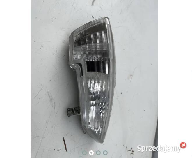 Lampa tył prawy Piaggio MP3 300 Yourban 2016r Ostrów Wielkopolski
