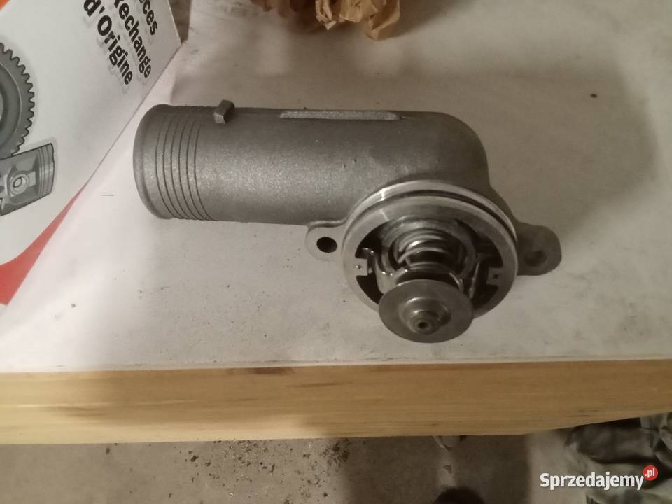 Termostat silnika Manitou 704578 Rudno sprzedam