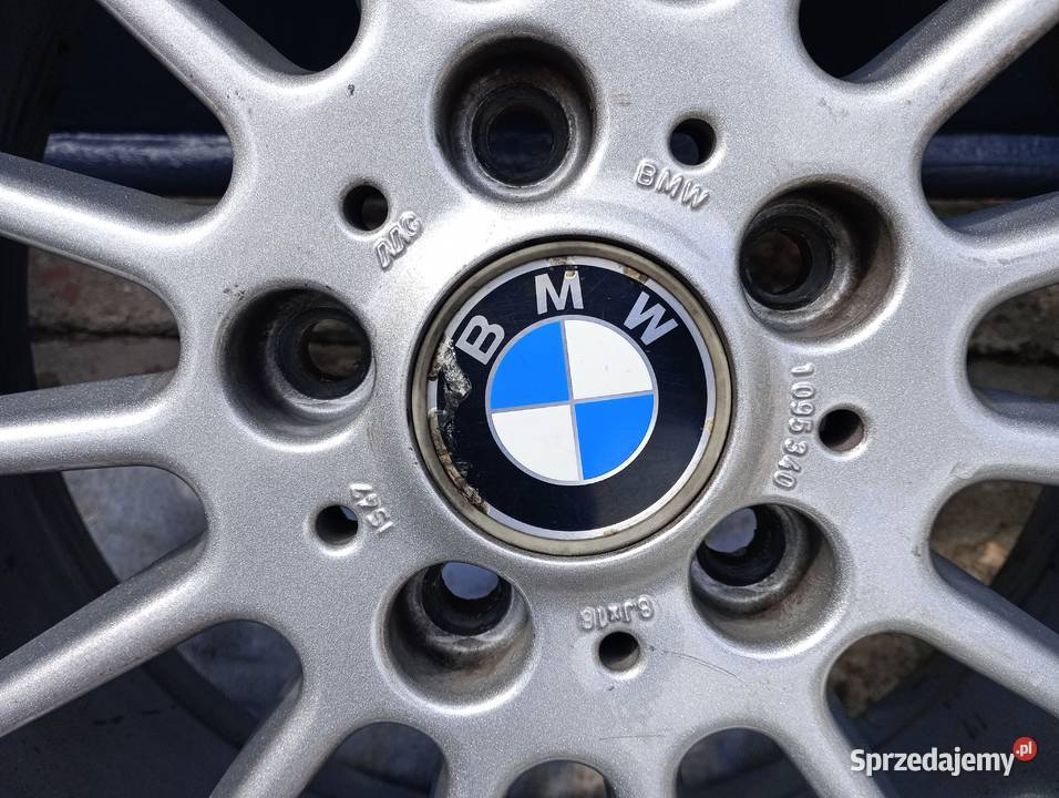 4 FELGI 18 BMW 8Jx18 Średnica 18"