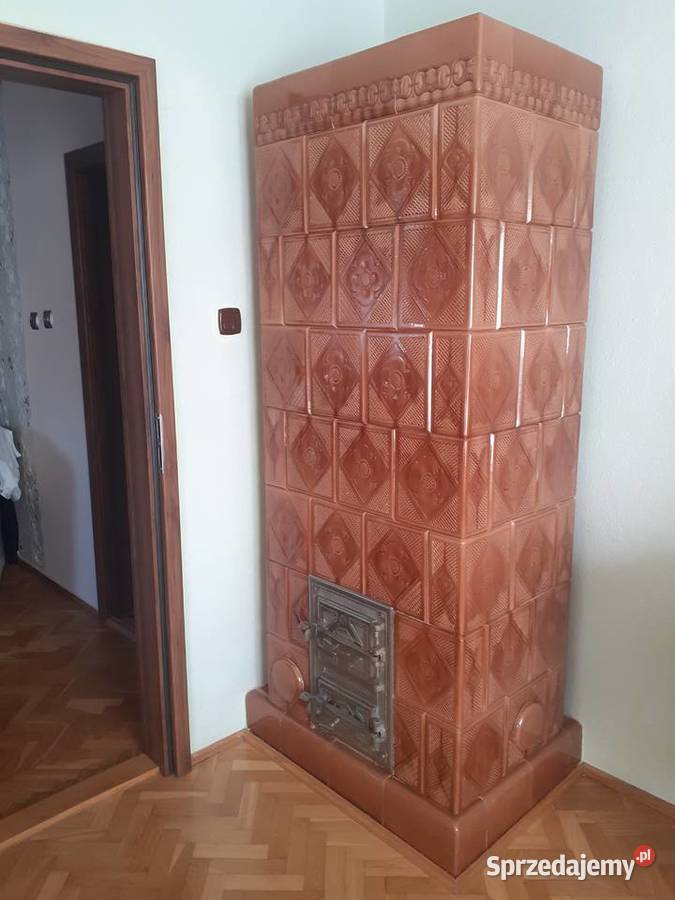 Sprzedam piec kaflowy z okresu PRL
