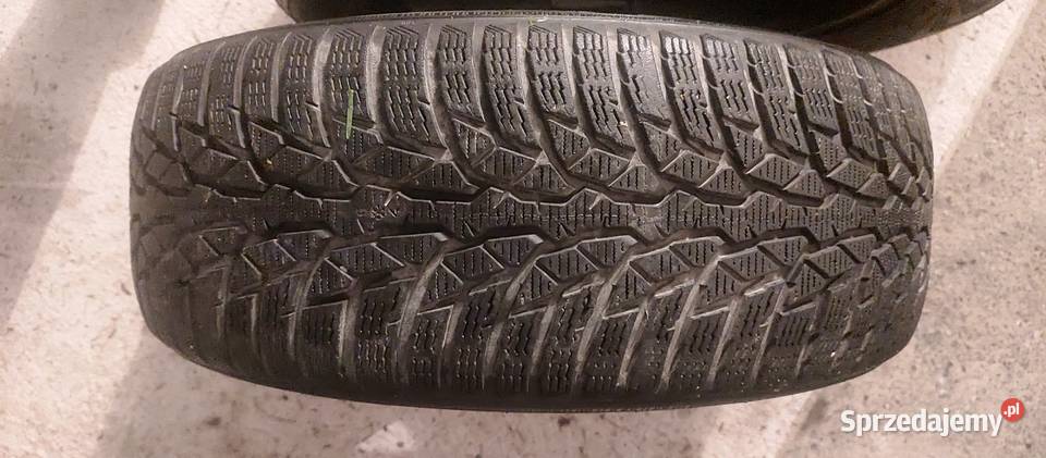 Opony zimowe Nokian WR D4 21555R17 MS Sanok sprzedam