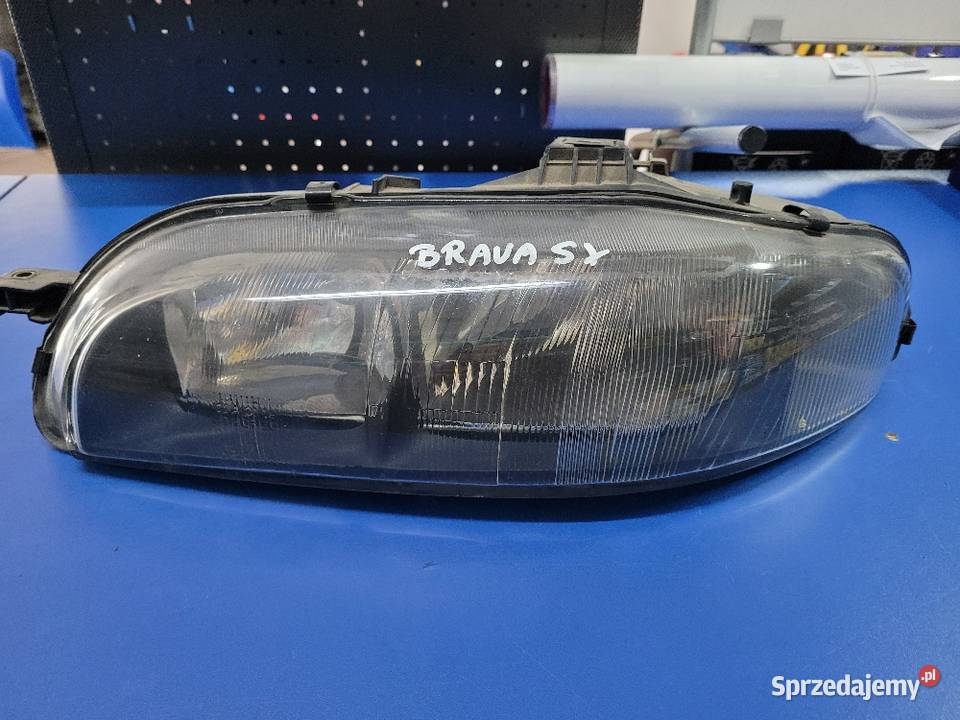 REFLEKTOR FIAT BRAVA BRAVO śląskie Bielsko-Biała