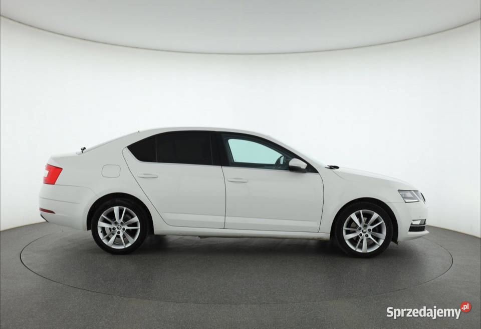 Skoda Octavia 14 TSI automatyczna Piaseczno sprzedam