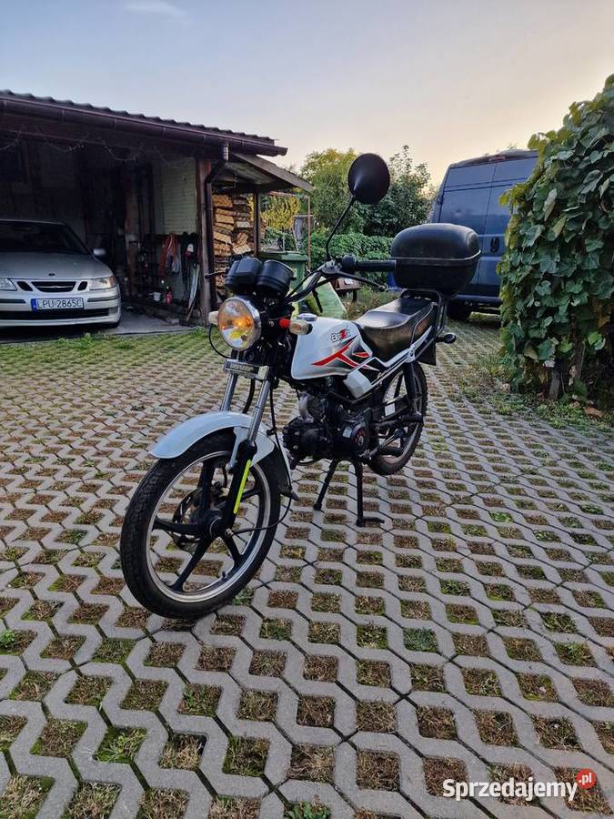 Benzer Rapid 50 Benzer Borowa