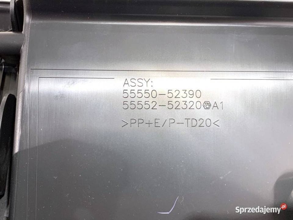 SCHOWEK PASAŻERA LEXUS LBX Crossover PÓŁKA DESKI