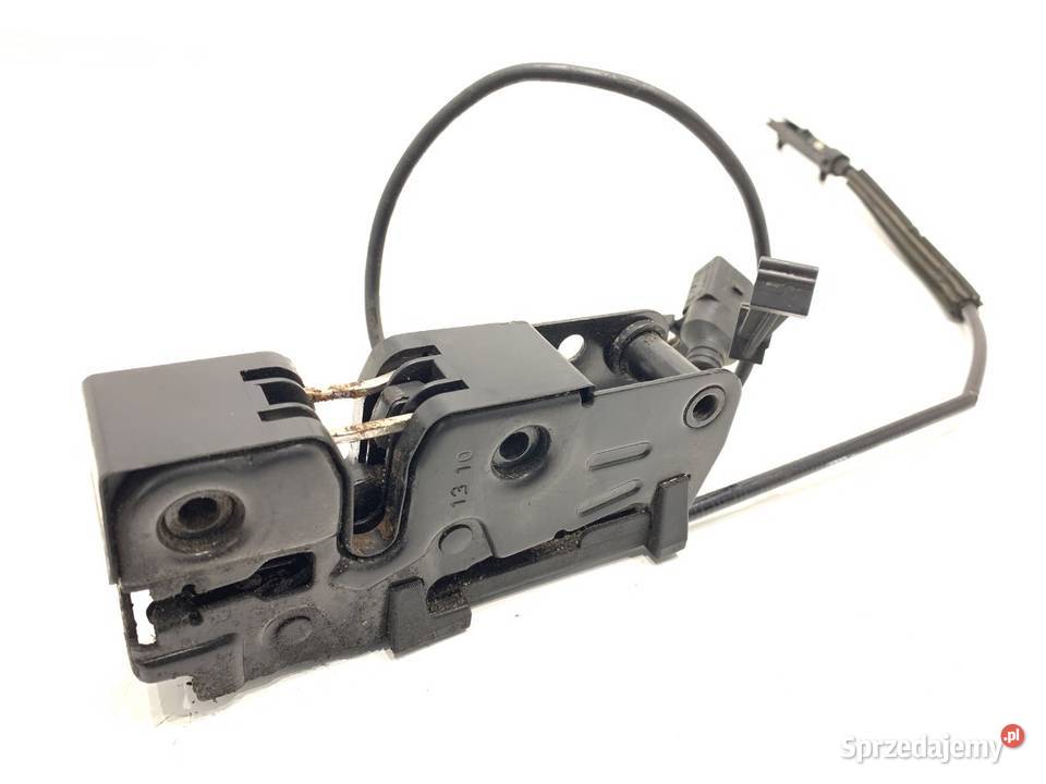 ZAMEK MASKI PRZÓD AUDI A4 B8 Kombi 8K0823509A