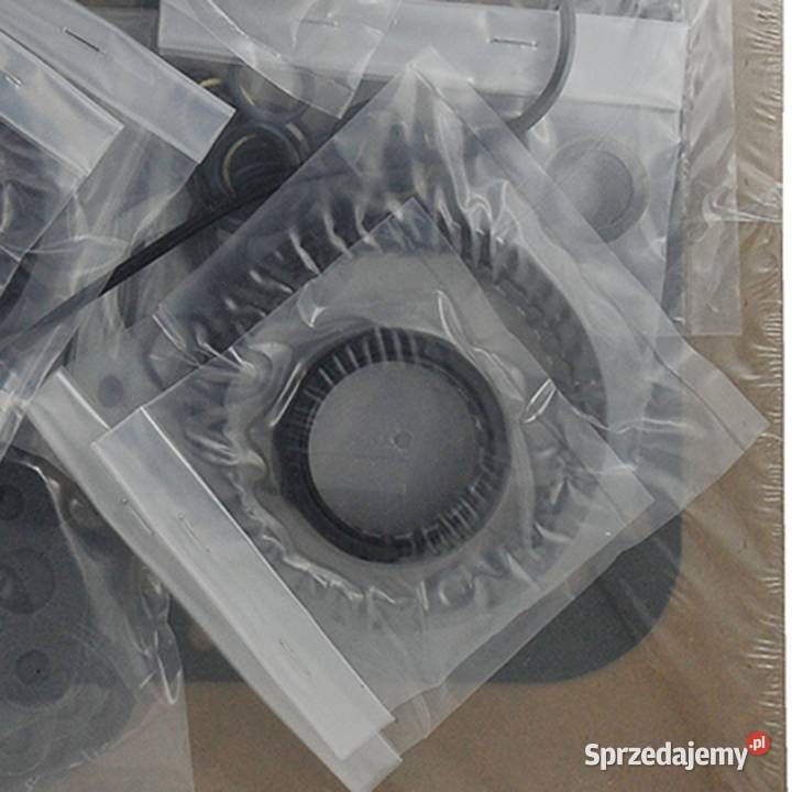 Uszczelki silnika Kubota V1200 Kubota B2150B9200 Tajęcina sprzedam