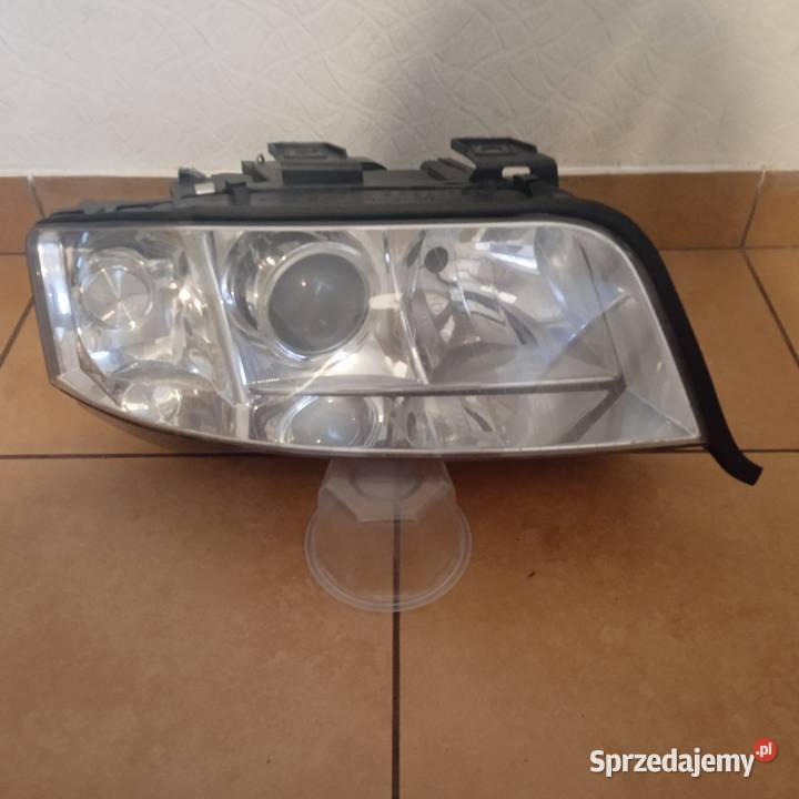 Audi A6 C5LIFT xenon reflektor prawy hella Lampy przednie Wrocław
