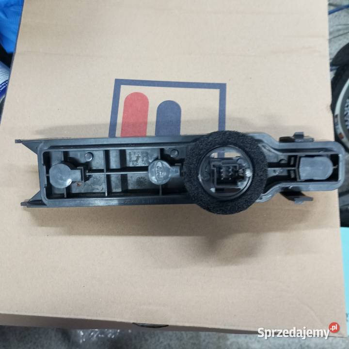 Ford Focus MK1 wkład lampy prawy XS413N004EC osobowe sprzedam