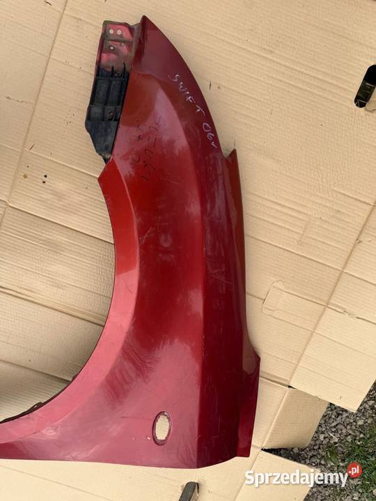 Błotnik lewy suzuki swift 2009