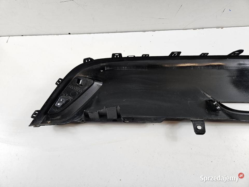 TOYOTA YARIS IV 4 DYFUZOR SPOILER ZDERZAKA TYŁ Motoryzacja Międzychód