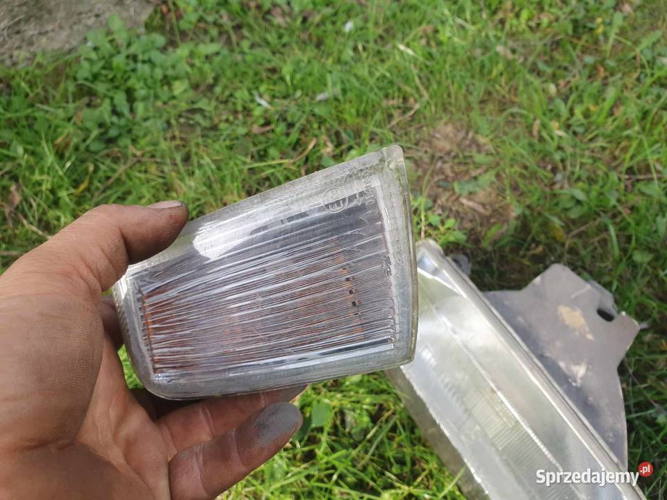 Lampa przednia reflektor Citroen Zx z kierunkiem Kraków