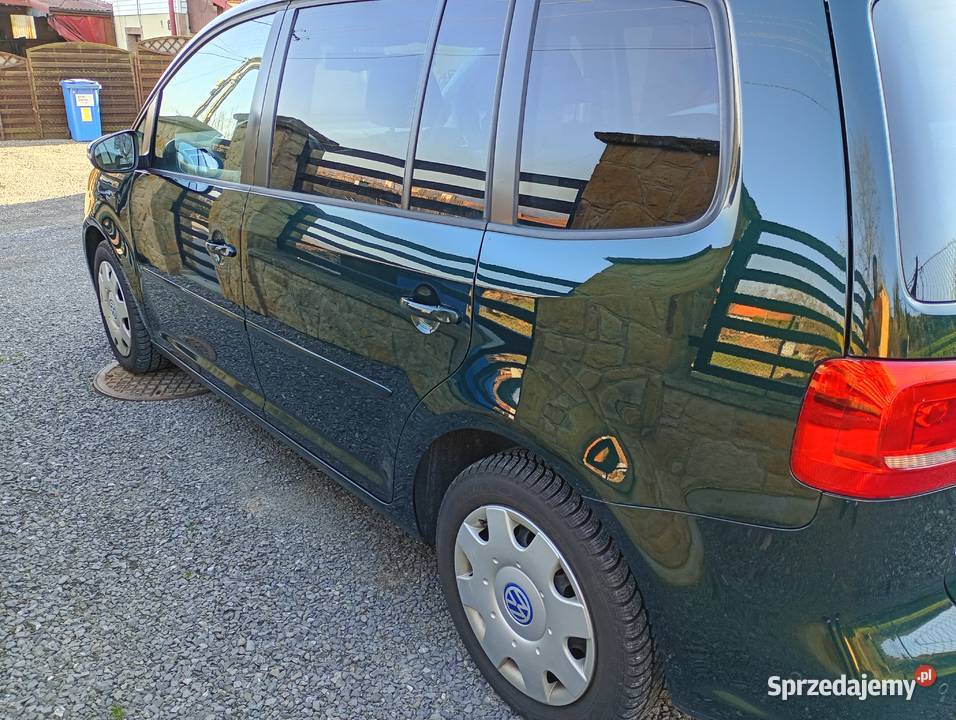 Volkswagen Touran 20 TDI Salon Rok produkcji 2011 Bielsko-Biała