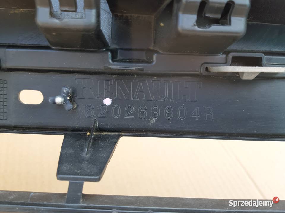 RENAULT CAPTUR LIFT ZDERZAK PRZEDNI 620269604R sprzedam