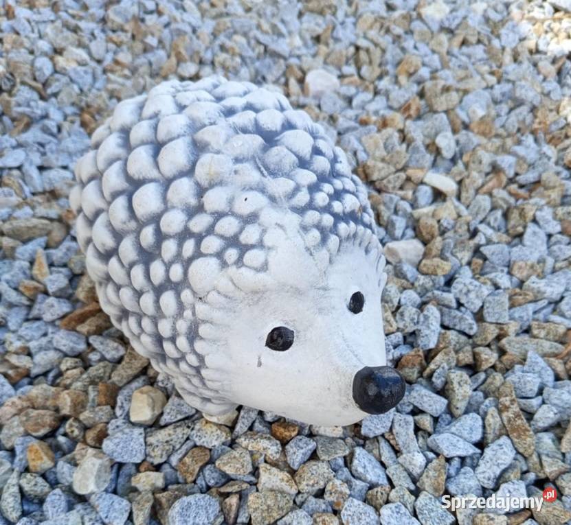 FIGURKA OGRODOWA betonowa rzeźba JEŻ Z204 Nysa