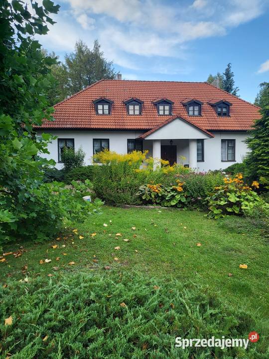 Posiadłość w stylu Dworku Polskiego Brzeziny sprzedam