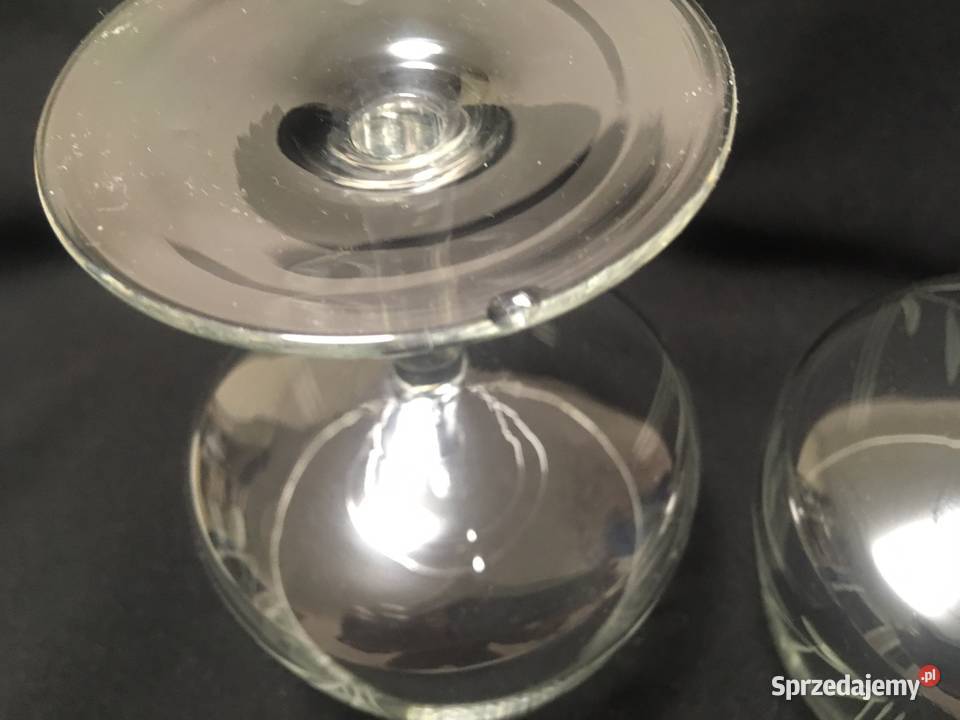 PRL stare lampki do wina szlifowane grawer Antyki, Sztuka, Kolekcje zachodniopomorskie Kołobrzeg