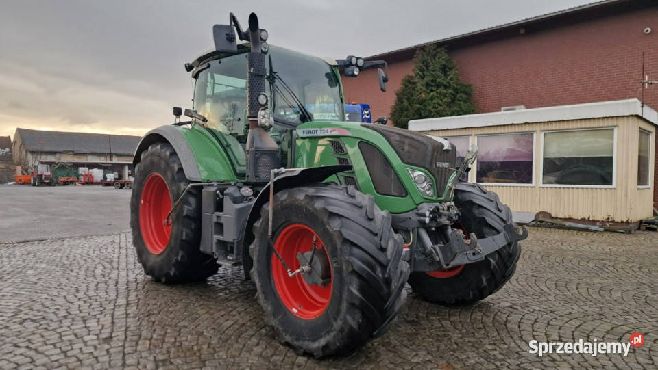 ciągniki Fendt 724 VARIO Profi Plus 724 VARIO Skrzynia biegów Automatyczna Głogówek